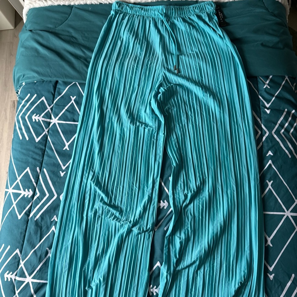 By Johnny Turquoise Pleated Wide-Leg Pants